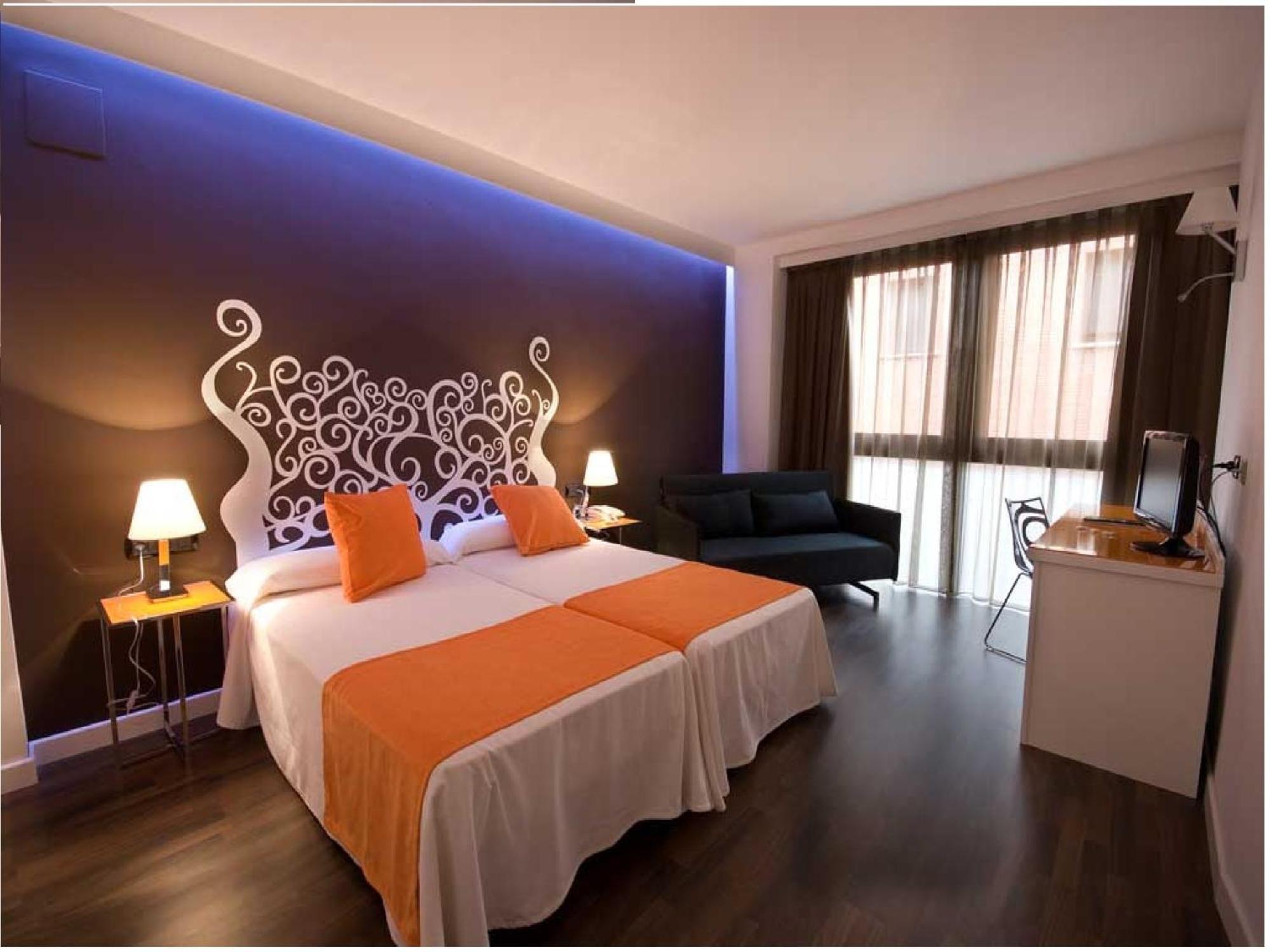 Hotel Teruel Plaza Quarto foto